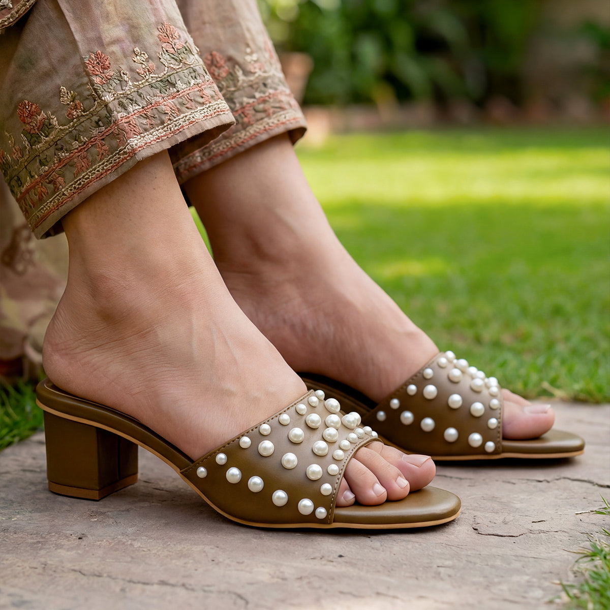 Brown Fancy Heel - SH021